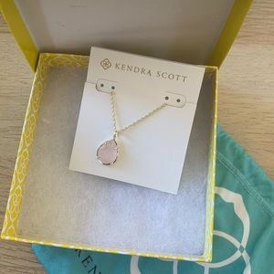 Kiri Teardrop Pendant Necklace